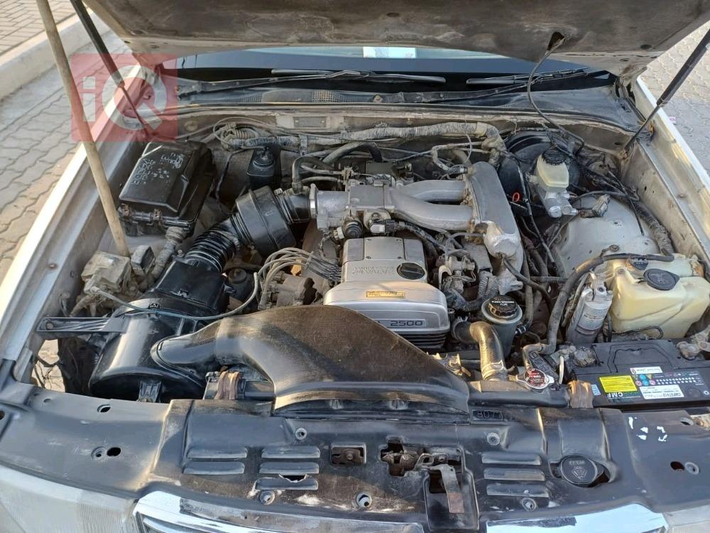 تويوتا كراون